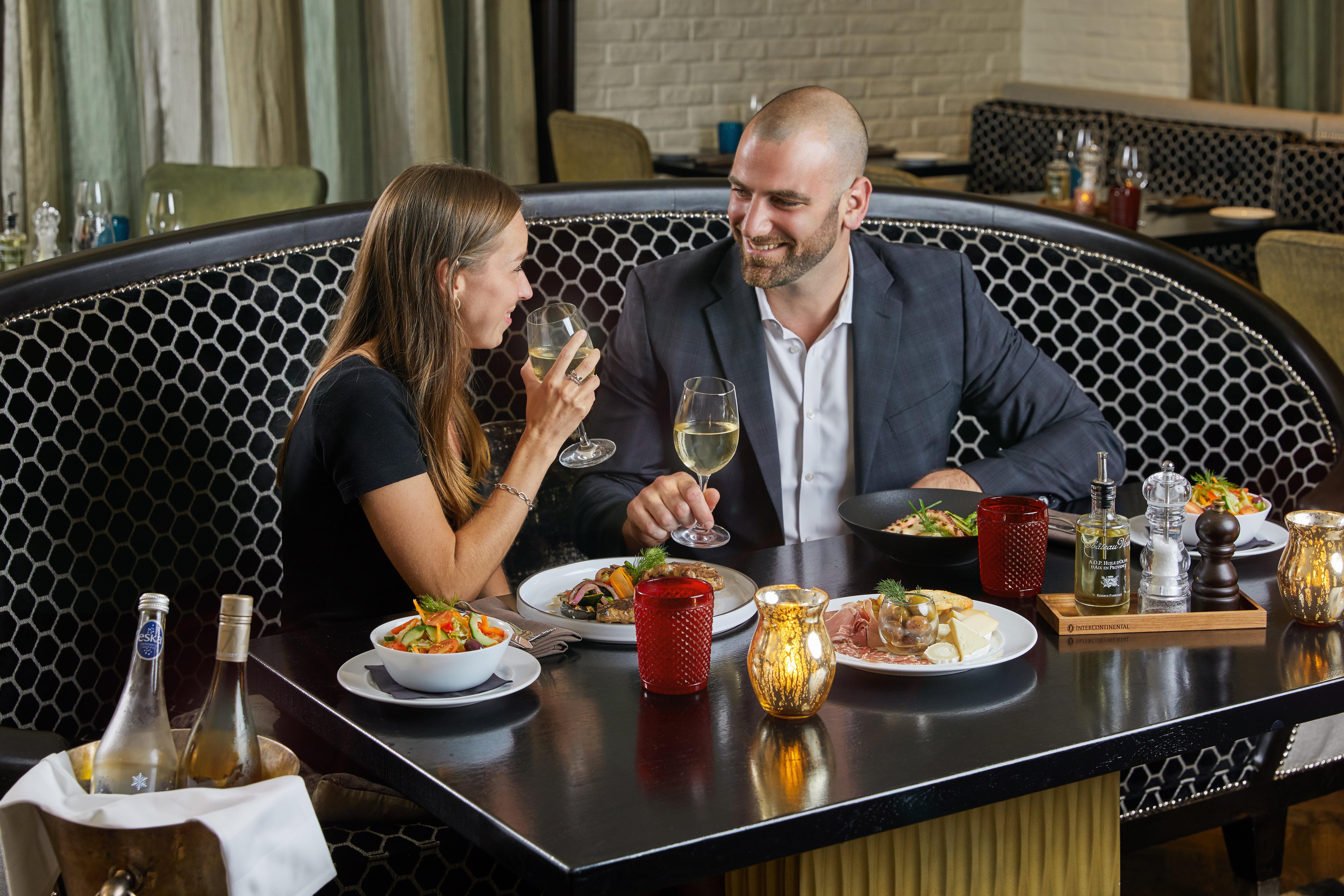 Отель Intercontinental Montreal By Ihg Экстерьер фото