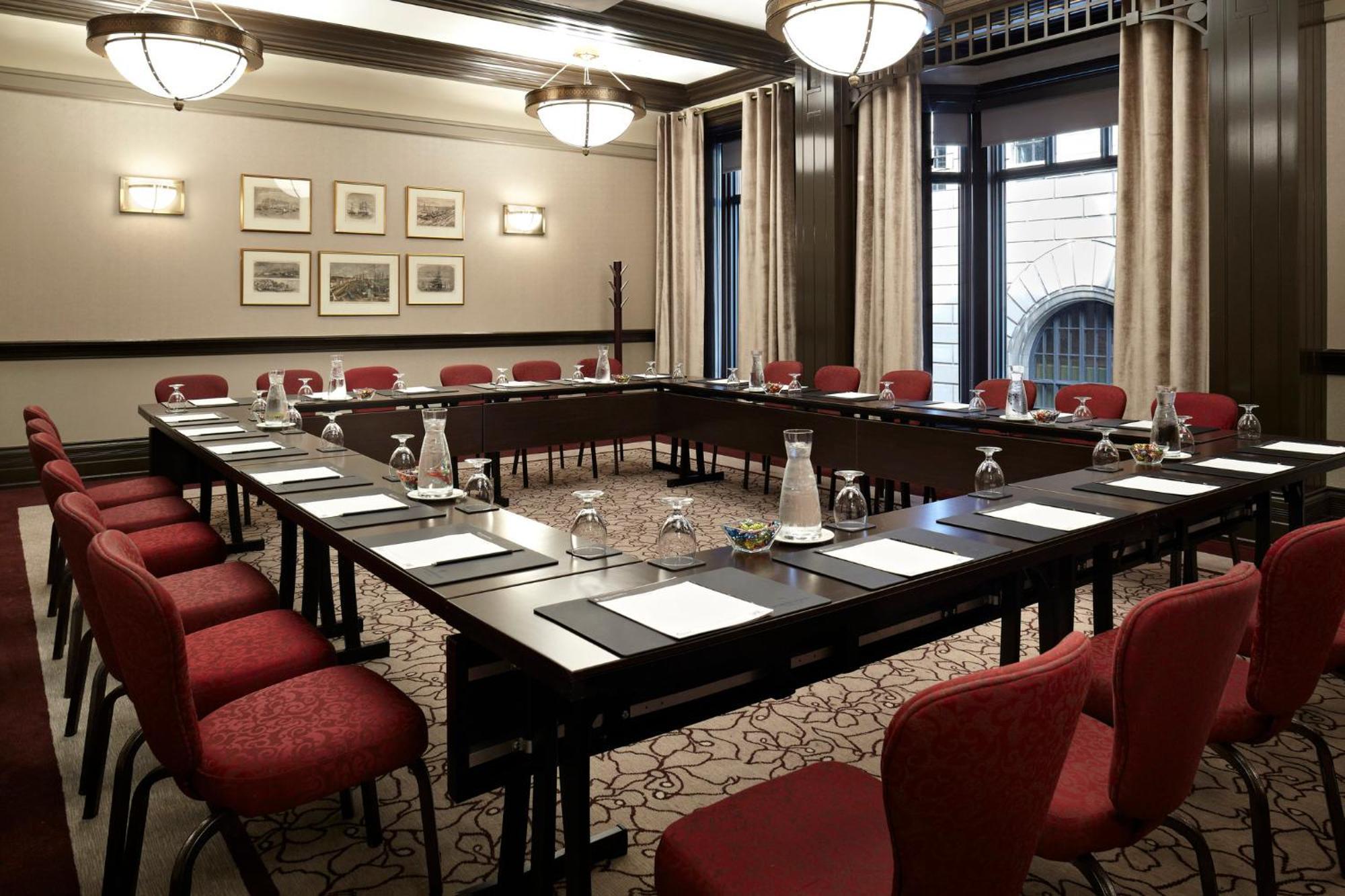 Отель Intercontinental Montreal By Ihg Экстерьер фото
