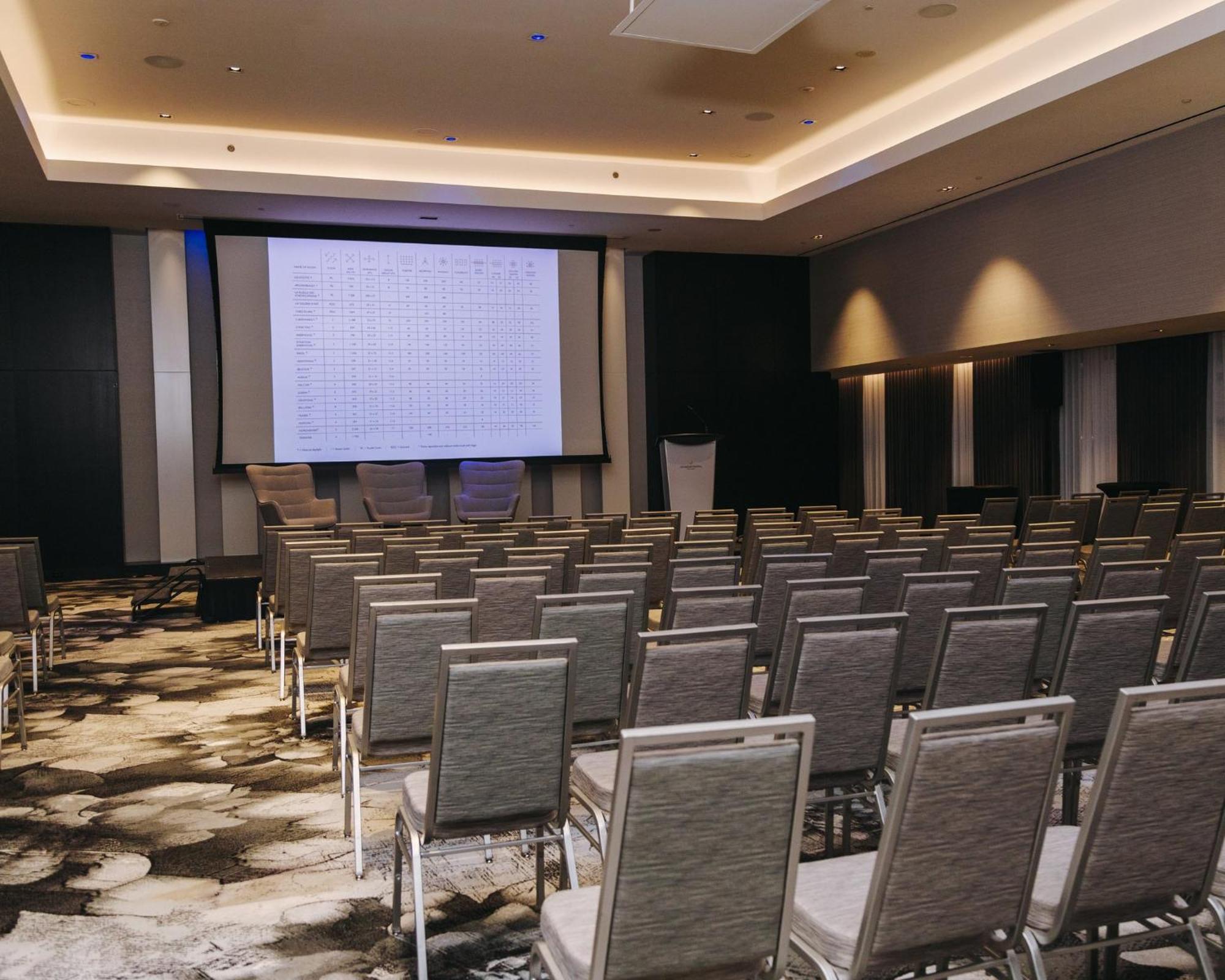 Отель Intercontinental Montreal By Ihg Экстерьер фото